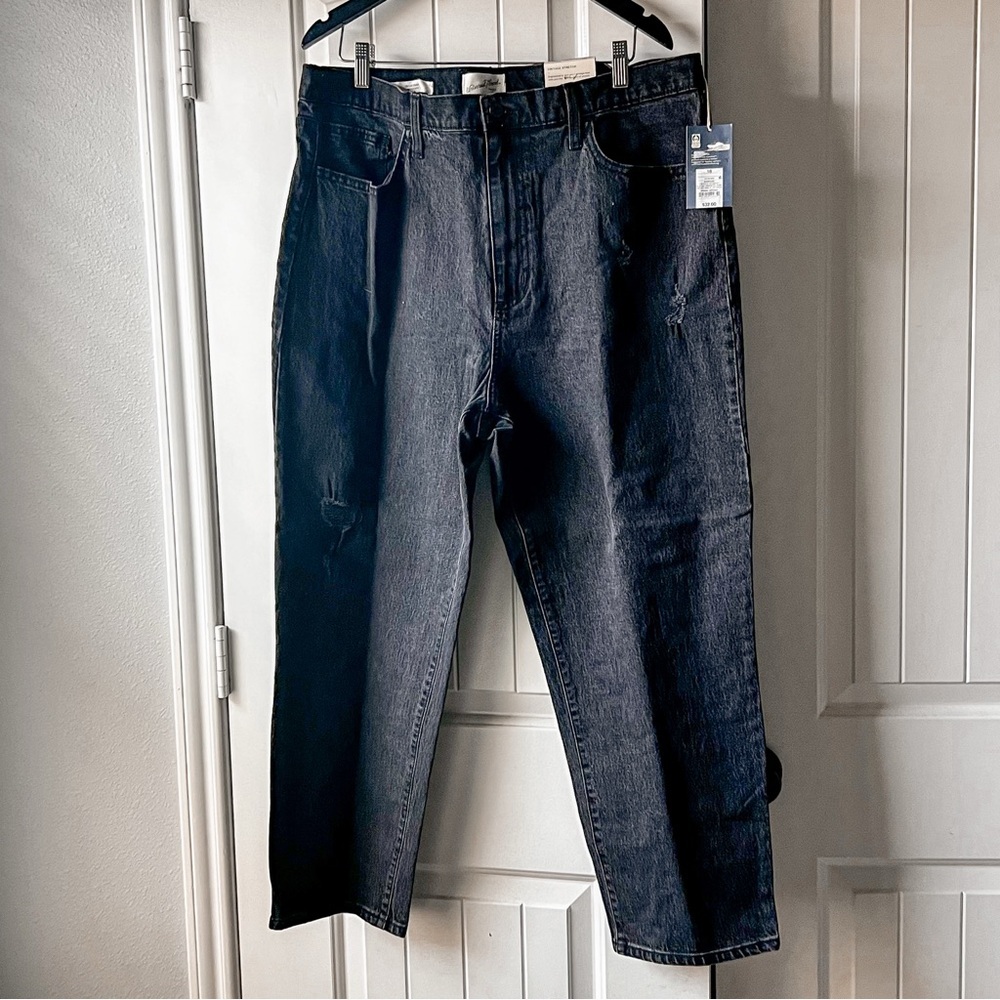 Universal Thread New Black Vintage Straight Leg Jeans 18